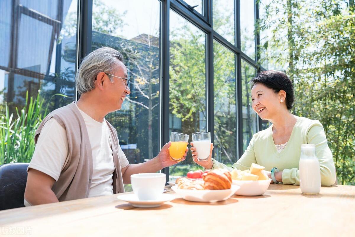 中年人守则_守护中年人的生活方式_人到中年守住三件宝